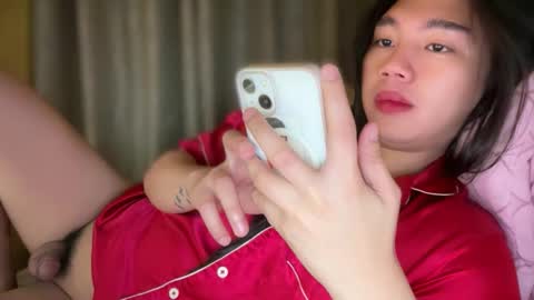 Majesty online show from April 2, 2026, 6:49 pm