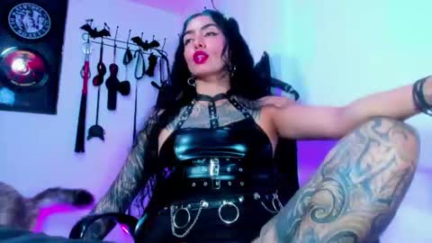 Kat online show from July 2, 2026, 3:23 am