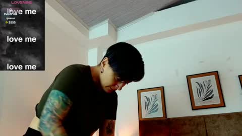 kat paradisse online show from May 30, 2026, 11:51 am