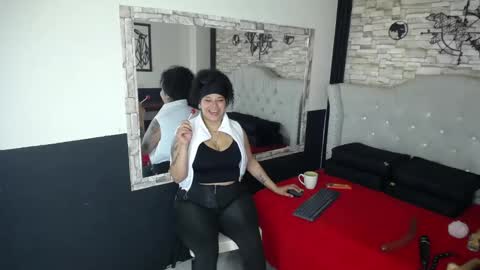 Snapshot of katalella_22 chatting on November 20, 2025, 4:45 am katalella_22 online show from November 20, 2025, 4:45 am