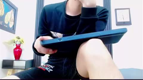 Katalella hot2 online show from July 18, 2026, 8:45 pm