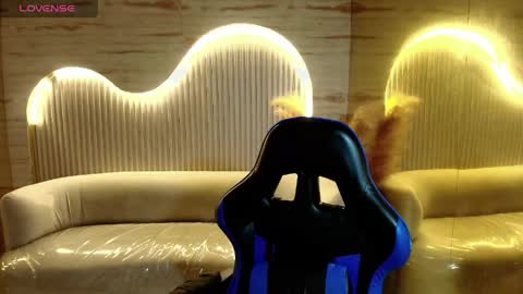 Snapshot of katalina_r chatting on April 29, 2026, 9:43 pm Katalina online show from April 29, 2026, 9:43 pm