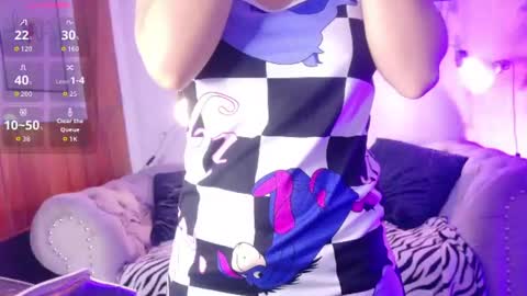 Snapshot of katalinalee_ chatting on August 1, 2026, 11:53 am katalinalee_ online show from August 1, 2026, 11:53 am