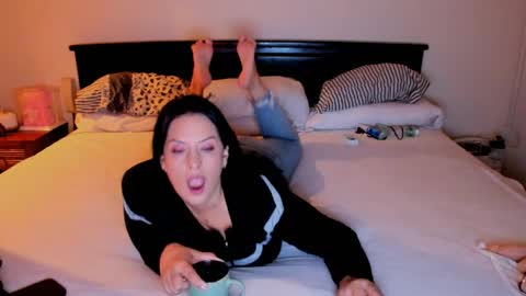 Snapshot of katarina_synnn chatting on May 24, 2026, 2:11 pm kata online show from May 24, 2026, 2:11 pm