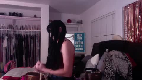 Snapshot of katbrake chatting on October 8, 2025, 1:47 am sexykat online show from October 8, 2025, 1:47 am