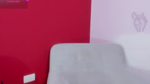 Kate  online show from February 8, 2025, 11:33 am