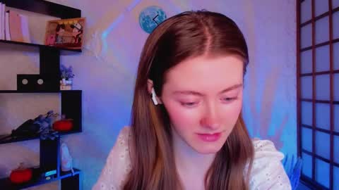 Kate online show from December 20, 2024, 2:30 am