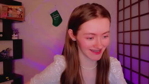 Kate online show from December 31, 2024, 4:49 am