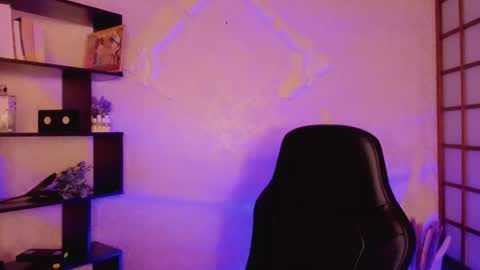 Kate online show from January 28, 2025, 2:11 am