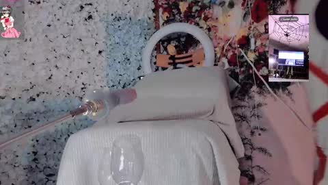 kate the pink girl online show from November 3, 2025, 10:42 pm