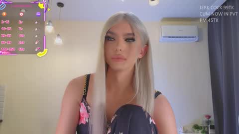 Kate online show from December 13, 2025, 7:42 pm