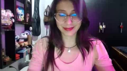 Snapshot of kateeen18 chatting on December 3, 2025, 4:20 am Kateeen18 online show from December 3, 2025, 4:20 am