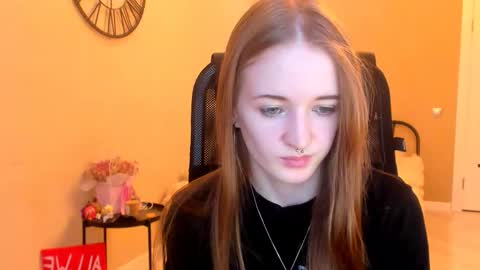 katekayer online show from November 17, 2025, 11:49 am