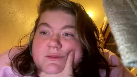 Snapshot of katelyn_baby02 chatting on March 5, 2026, 4:19 am katelyn_baby02 online show from March 5, 2026, 4:19 am