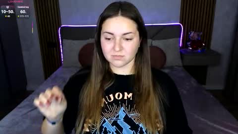 Katelyn online show from October 5, 2025, 7:01 pm