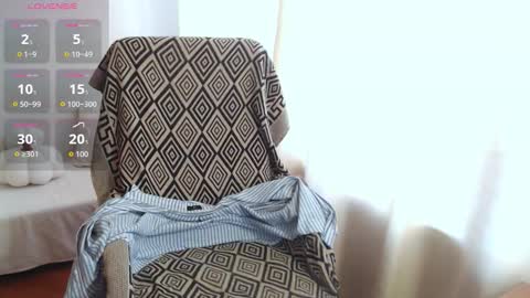 Katelyn online show from November 14, 2025, 11:31 am