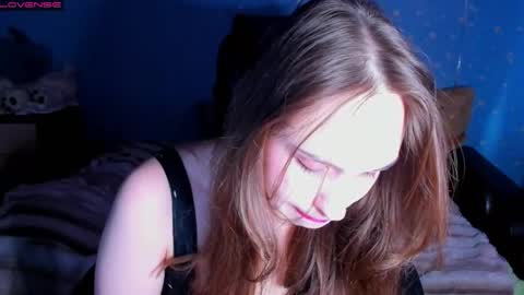 Snapshot of katemad111 chatting on November 21, 2025, 11:09 am Katty online show from November 21, 2025, 11:09 am