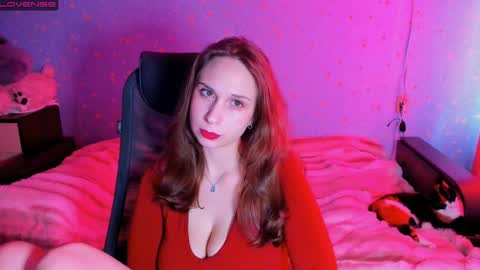 Snapshot of katemad111 chatting on November 24, 2025, 8:25 am Katty online show from November 24, 2025, 8:25 am