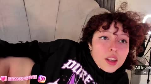 Im Katherine but call me Kate  online show from February 12, 2025, 6:19 pm