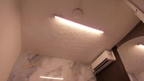 Im Katherine but call me Kate  online show from March 27, 2026, 12:38 pm