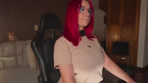 Snapshot of kateowens chatting on June 17, 2026, 11:12 am Kate Owens online show from June 17, 2026, 11:12 am