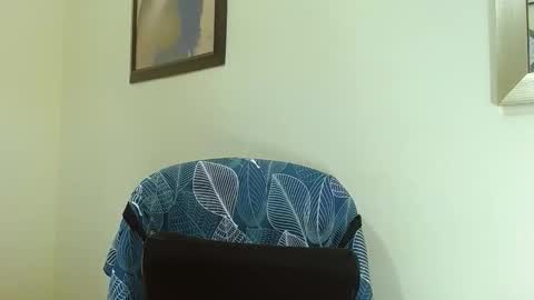 katerineleon online show from March 4, 2026, 9:21 pm