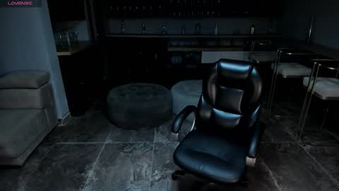 K A T E  online show from January 9, 2026, 11:24 am