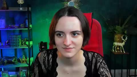 katewillows online show from February 1, 2026, 4:11 am