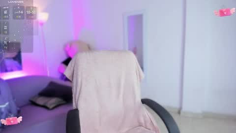 Snapshot of kathe_littlee chatting on December 4, 2025, 3:54 pm kathe_littlee online show from December 4, 2025, 3:54 pm