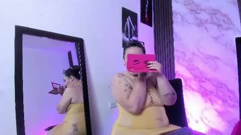 Snapshot of katherina_diaz chatting on July 23, 2026, 12:46 am Katherina online show from July 23, 2026, 12:46 am