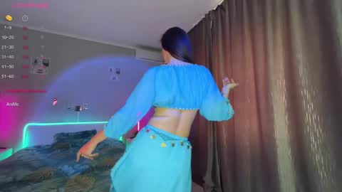 Snapshot of katherine__ross chatting on May 3, 2026, 9:04 am katherine__ross online show from May 3, 2026, 9:04 am