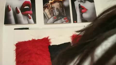 Snapshot of katherine_blair chatting on June 1, 2026, 11:56 am katherine_blair online show from June 1, 2026, 11:56 am