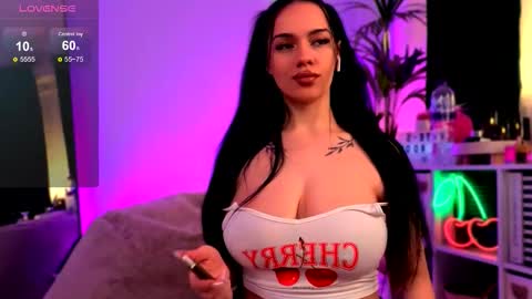 Snapshot of katherineswan chatting on February 21, 2026, 5:47 pm Katherine Swan online show from February 21, 2026, 5:47 pm