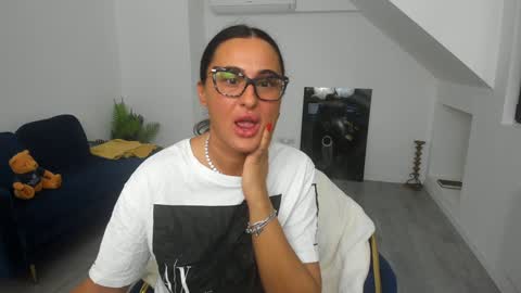 Snapshot of kathy_baby chatting on September 11, 2025, 4:12 am online show from September 11, 2025, 4:12 am