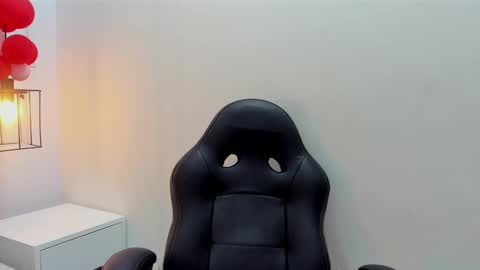 Snapshot of kathy_naughty1 chatting on February 19, 2025, 11:49 am Khaty online show from February 19, 2025, 11:49 am