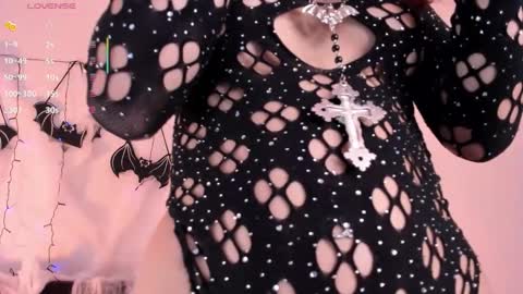 Katherine online show from October 23, 2025, 1:43 pm