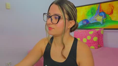 Snapshot of katia_foxx chatting on May 4, 2026, 12:23 pm Khaterine online show from May 4, 2026, 12:23 pm