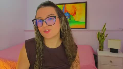 Snapshot of katia_foxx chatting on May 7, 2026, 12:32 pm Khaterine online show from May 7, 2026, 12:32 pm