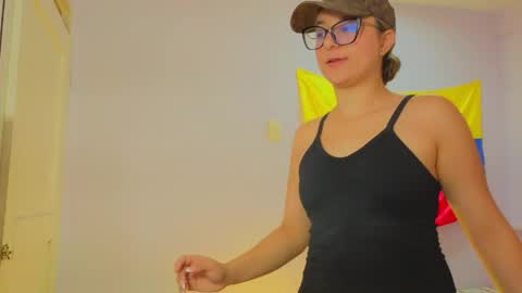 Snapshot of katia_foxx chatting on May 25, 2026, 12:22 pm Khaterine online show from May 25, 2026, 12:22 pm