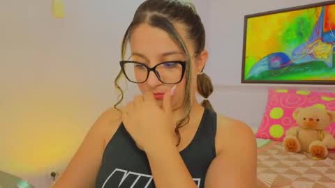 Snapshot of katia_foxx chatting on May 26, 2026, 12:12 pm Khaterine online show from May 26, 2026, 12:12 pm