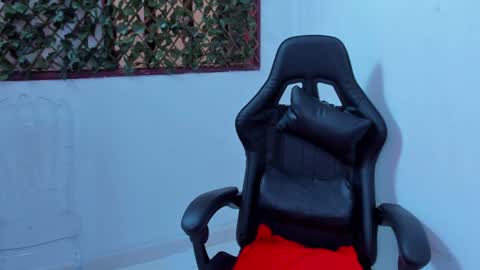 Katia Cuper  online show from December 2, 2024, 5:59 pm