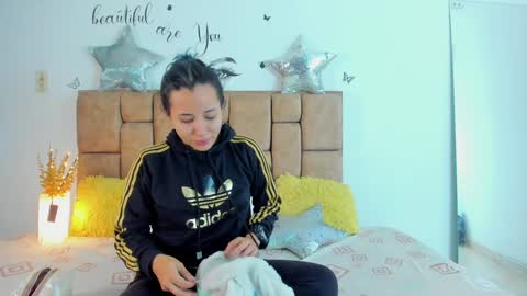 Katia Cuper  online show from January 4, 2025, 12:38 pm