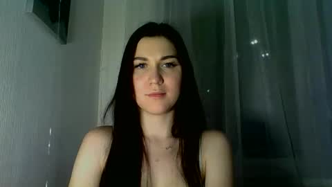 katie_foxi online show from February 10, 2026, 5:06 pm