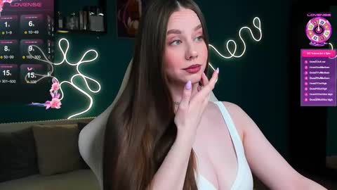 Katie online show from November 25, 2025, 10:32 pm