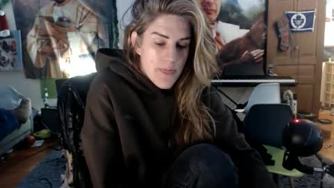 Katie online show from March 18, 2026, 4:59 am