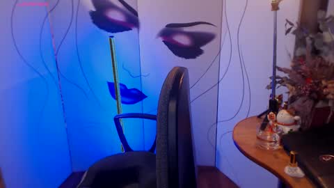 Katie online show from November 26, 2025, 5:41 am