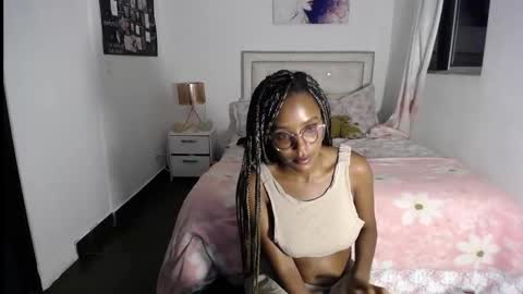 Snapshot of katitabonny chatting on November 18, 2025, 3:45 am katitabonny online show from November 18, 2025, 3:45 am