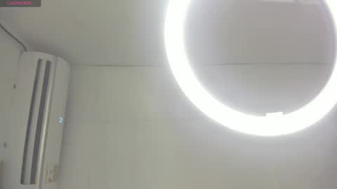 Snapshot of katitaluxury_hot chatting on May 21, 2026, 1:45 am katitaluxury_hot online show from May 21, 2026, 1:45 am