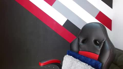 Snapshot of katiuska_xxx chatting on December 15, 2025, 6:01 pm Katiuska online show from December 15, 2025, 6:01 pm