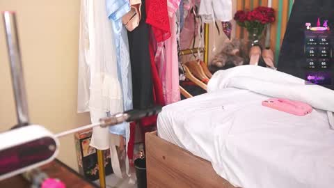 Snapshot of katlyn_martins chatting on November 3, 2025, 6:09 pm K A T L Y N online show from November 3, 2025, 6:09 pm